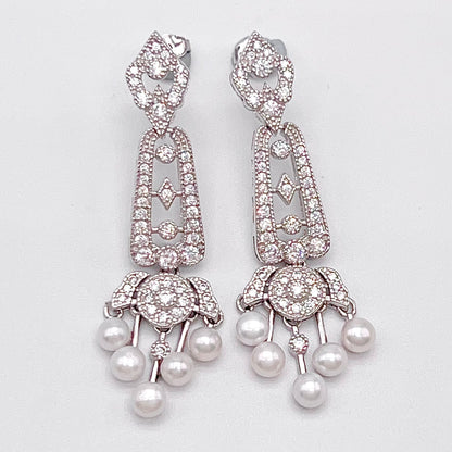 Antique Impression. Multi-pearl Earring in Silver 925. Edwardian Chandelier 5 pearl