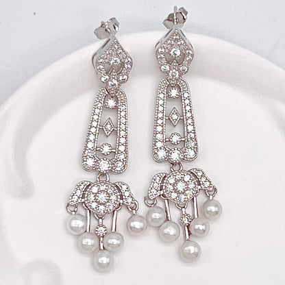 Antique Impression. Multi-pearl Earring in Silver 925. Edwardian Chandelier 5 pearl
