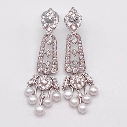 Antique Impression. Multi-pearl Earring in Silver 925. Edwardian Chandelier 5 pearl