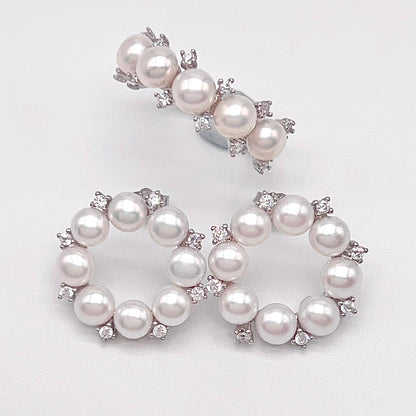 Antique Impression. Multi-pearl Ring and Earrings Set in Silver 925. Wreath