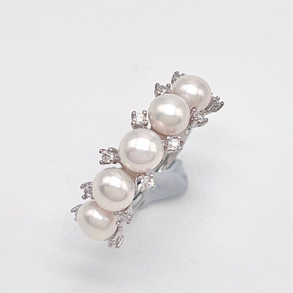 Antique Impression. Multi-pearl Ring and Earrings Set in Silver 925. Wreath