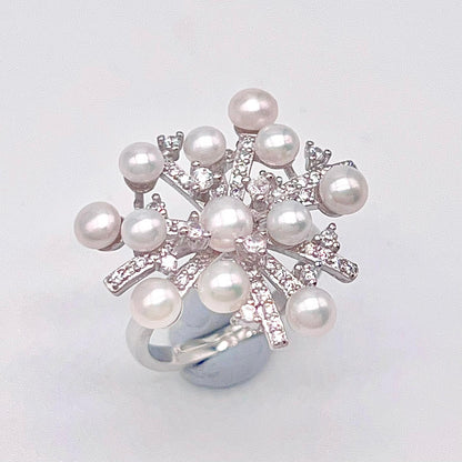 Retro Wind. Freshwater Pearl ring in silver 925. Fireworks