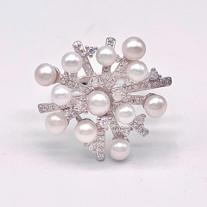 Retro Wind. Freshwater Pearl ring in silver 925. Fireworks