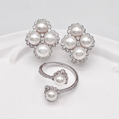 Retro Wind. Freshwater Pearl Earring and Ring Set in silver 925. Round Spark