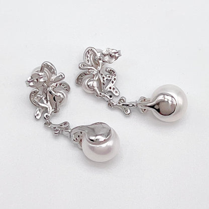 Retro Wind. Freshwater Pearl Earring and ring Set in silver 925. 3 pearl bud & mini crown ring