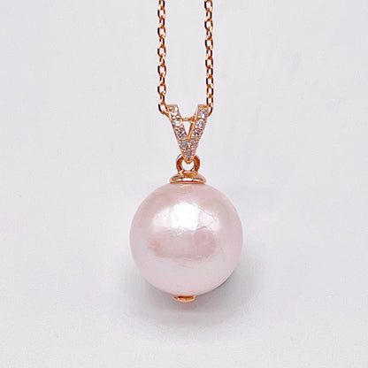 Retro Wind. Freshwater Pearl Earring and pendant Set in silver 925. Silver Flower