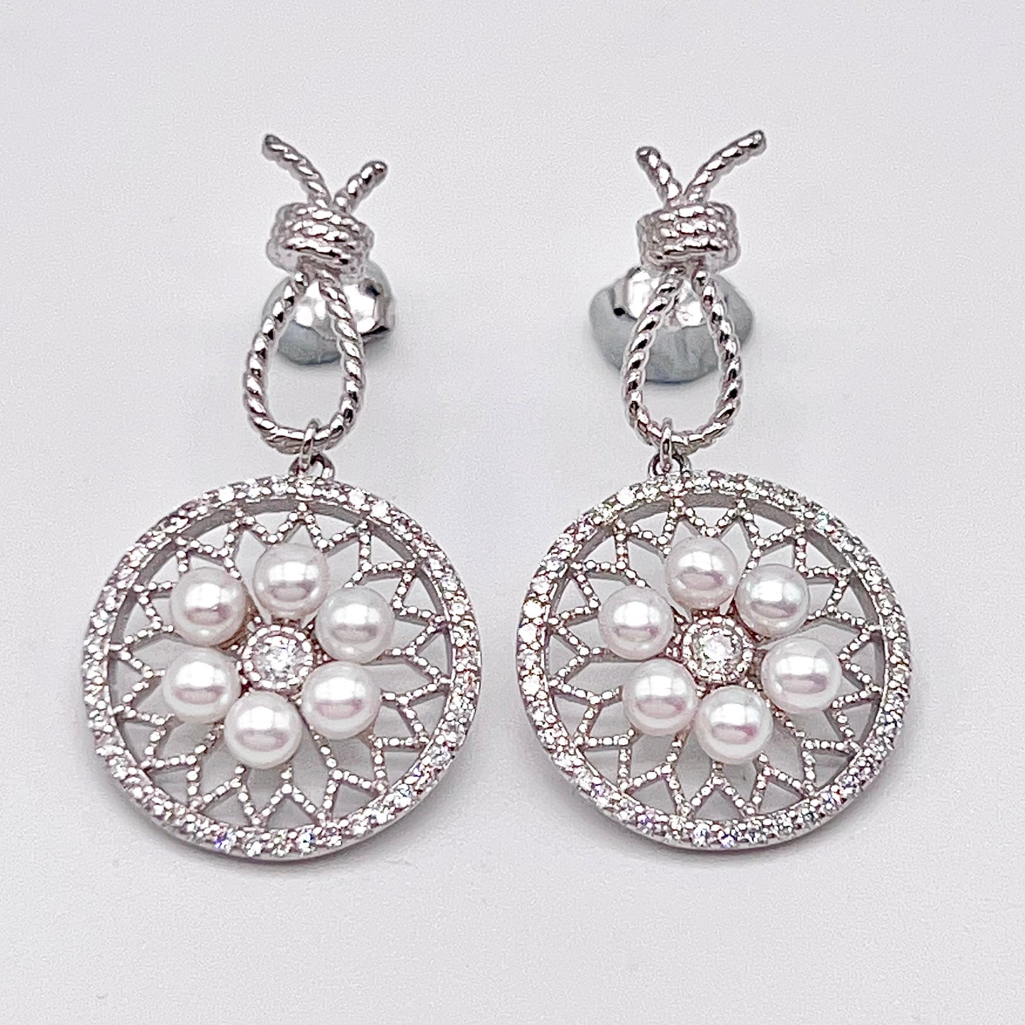 Retro Wind. Pearl Earring and Ring in Silver 925. Wheel
