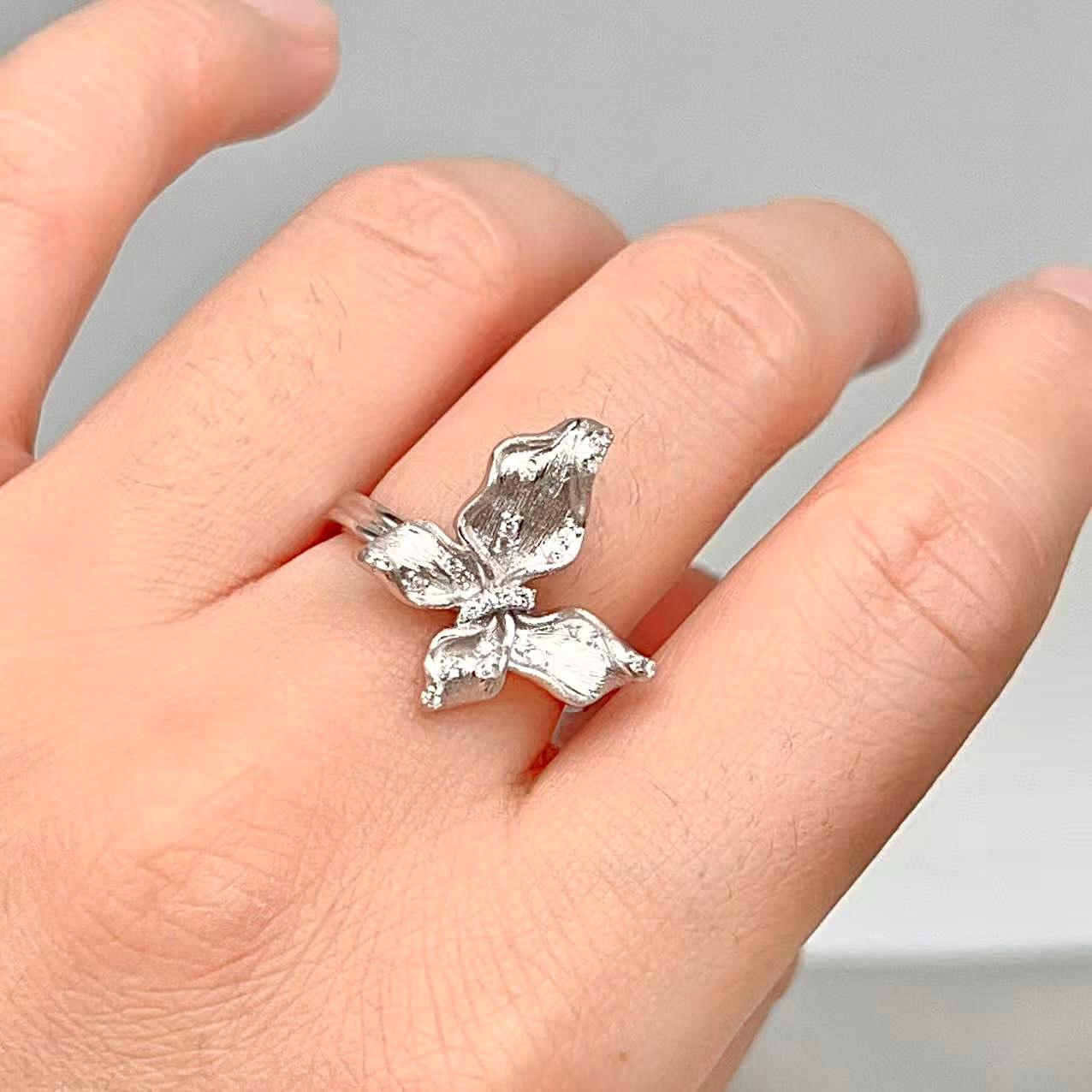 Sparkling Pavé Butterfly Stud and Ring Set in Silver 925