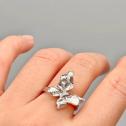 Sparkling Pavé Butterfly Stud and Ring Set in Silver 925