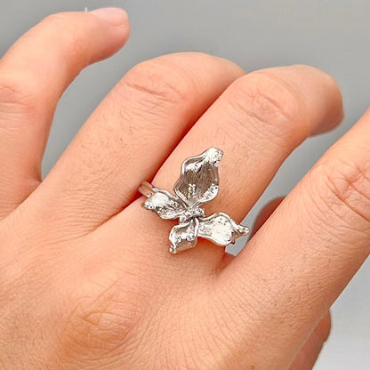 Sparkling Pavé Butterfly Stud and Ring Set in Silver 925