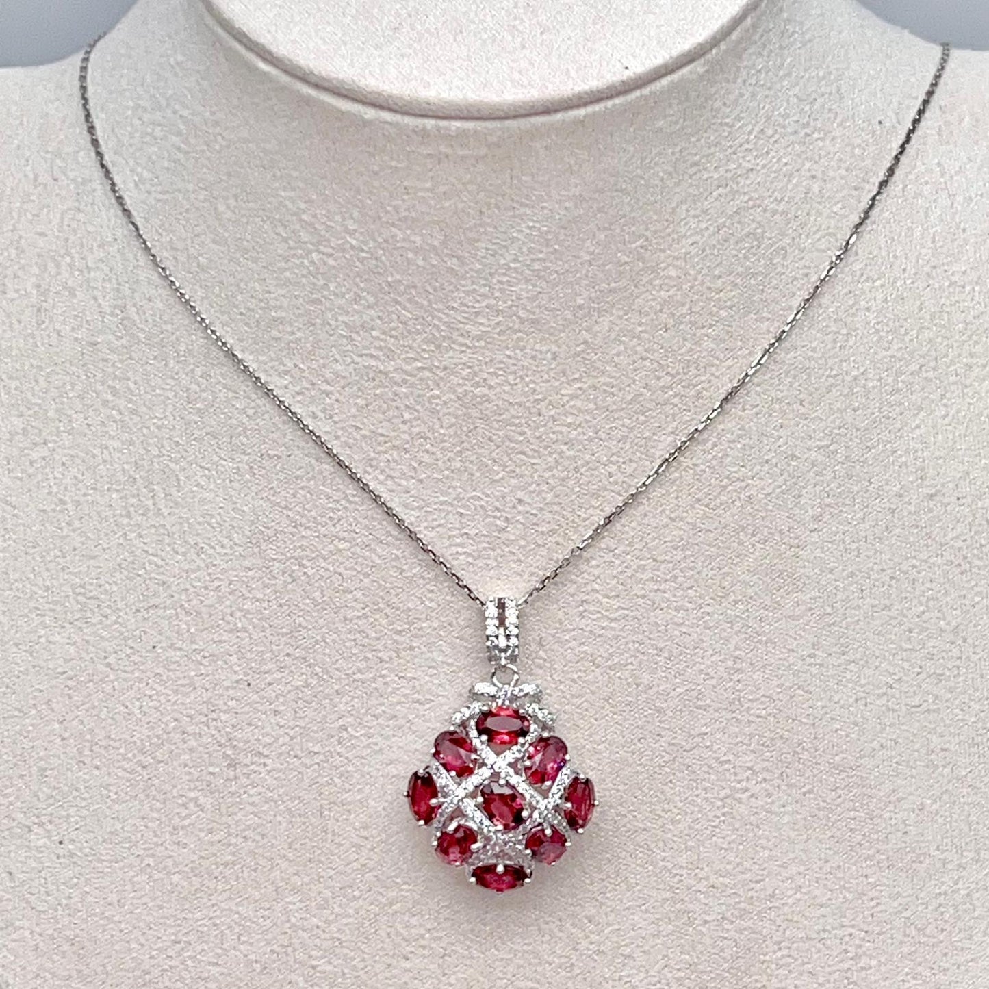 Diamond-Shape Lattice Pendant Necklace Silver 925