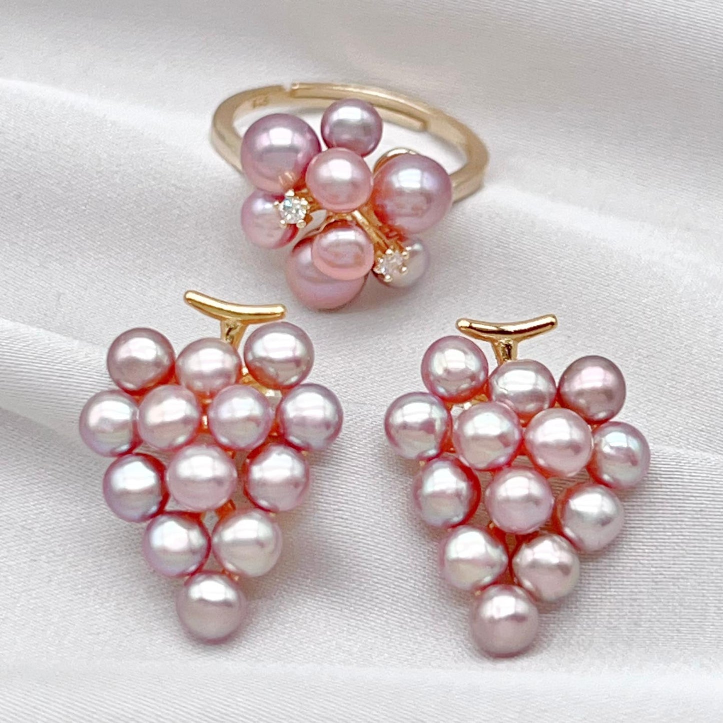 Pink Pearl & Gold Grapevine Jewelry Set