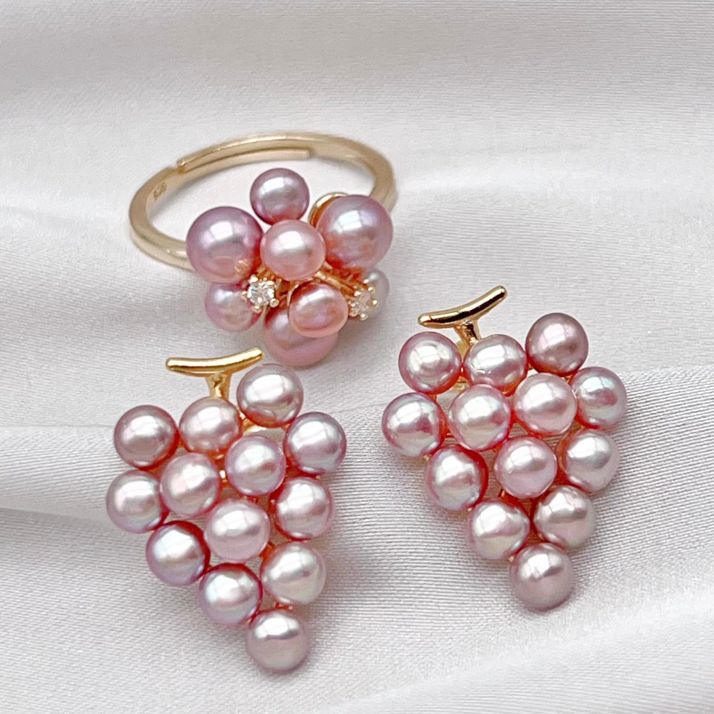 Pink Pearl & Gold Grapevine Jewelry Set