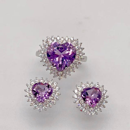 Contemporary Cocktail . Earring and Ring in heart shape of Amethyst in Silver 925