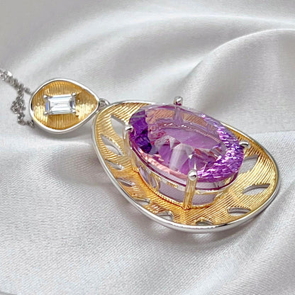 Contemporary Cocktail. Necklace in Amethyst in Oval Shape in Silver 925