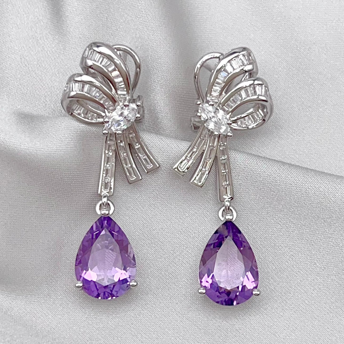 Contemporary Cocktail. Earring of Amethyst in Silver 925