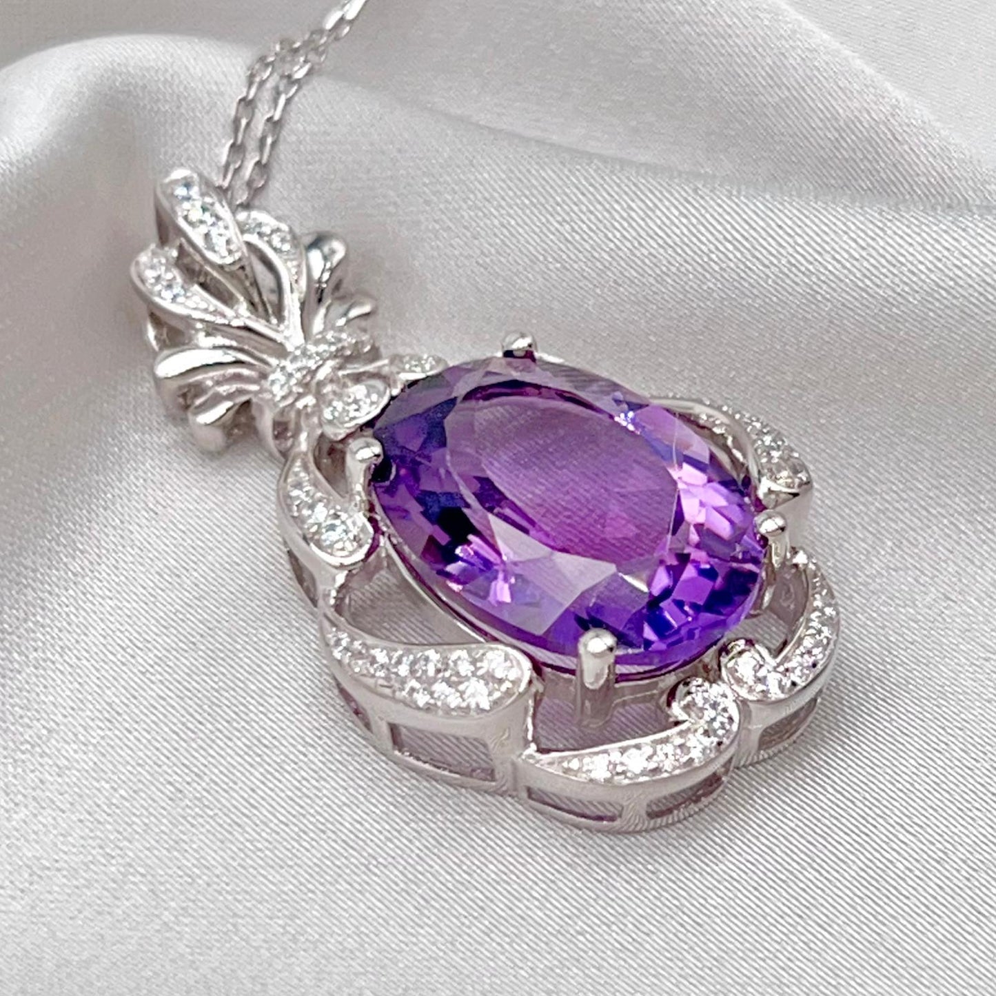 Contemporary Amethyst Baroque Cocktail Necklace