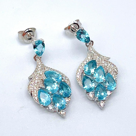Contemporary Cocktail . Earring in Silver 925 with Topaz  Leaf