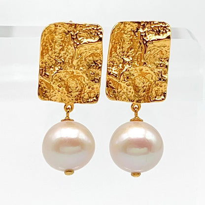 Retro Wind. Edison Pearl Earring in Silver 925. White . Rectangle Dangle