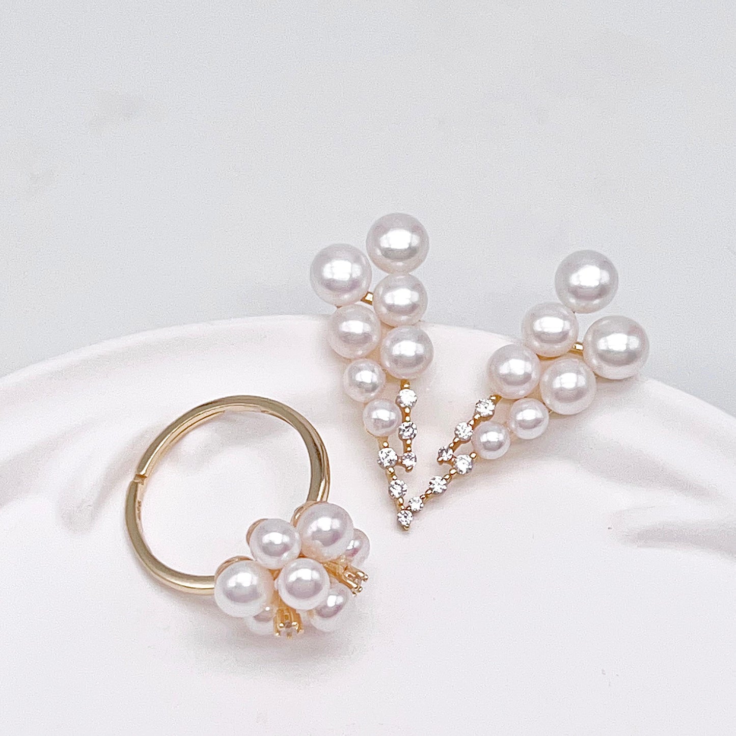 Antique Impression. Multi-pearl Ring & Earrings in Silver 925. Shooting Stars and Edelweiss