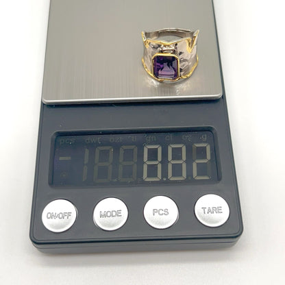 Retro Wind. Amethyst Ring in Silver 925. Golden Lining