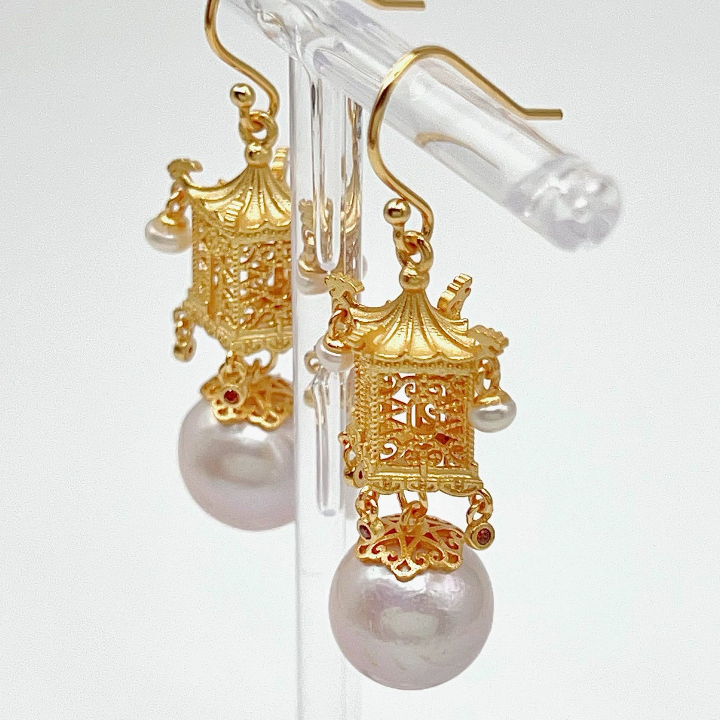 Oriental Ancient Temple Shape 3 Dimensional Silver 925 Earring