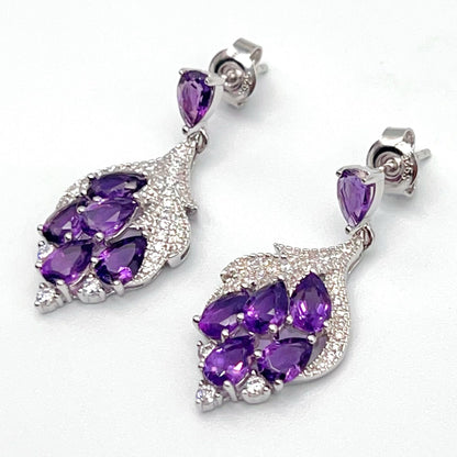 Contemporary Cocktail . Earring in Silver 925 with Amethyst Leaf