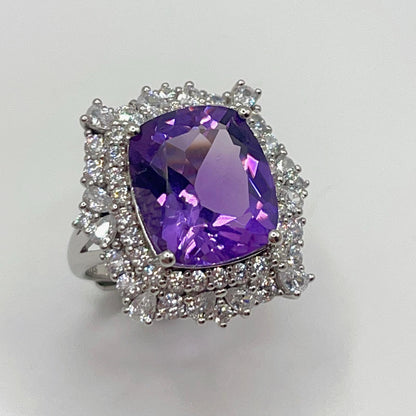 Pendant and ring in silver with amethyst
