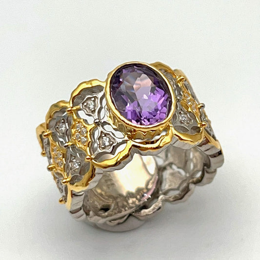 Ring of amethyst  in Silver 925