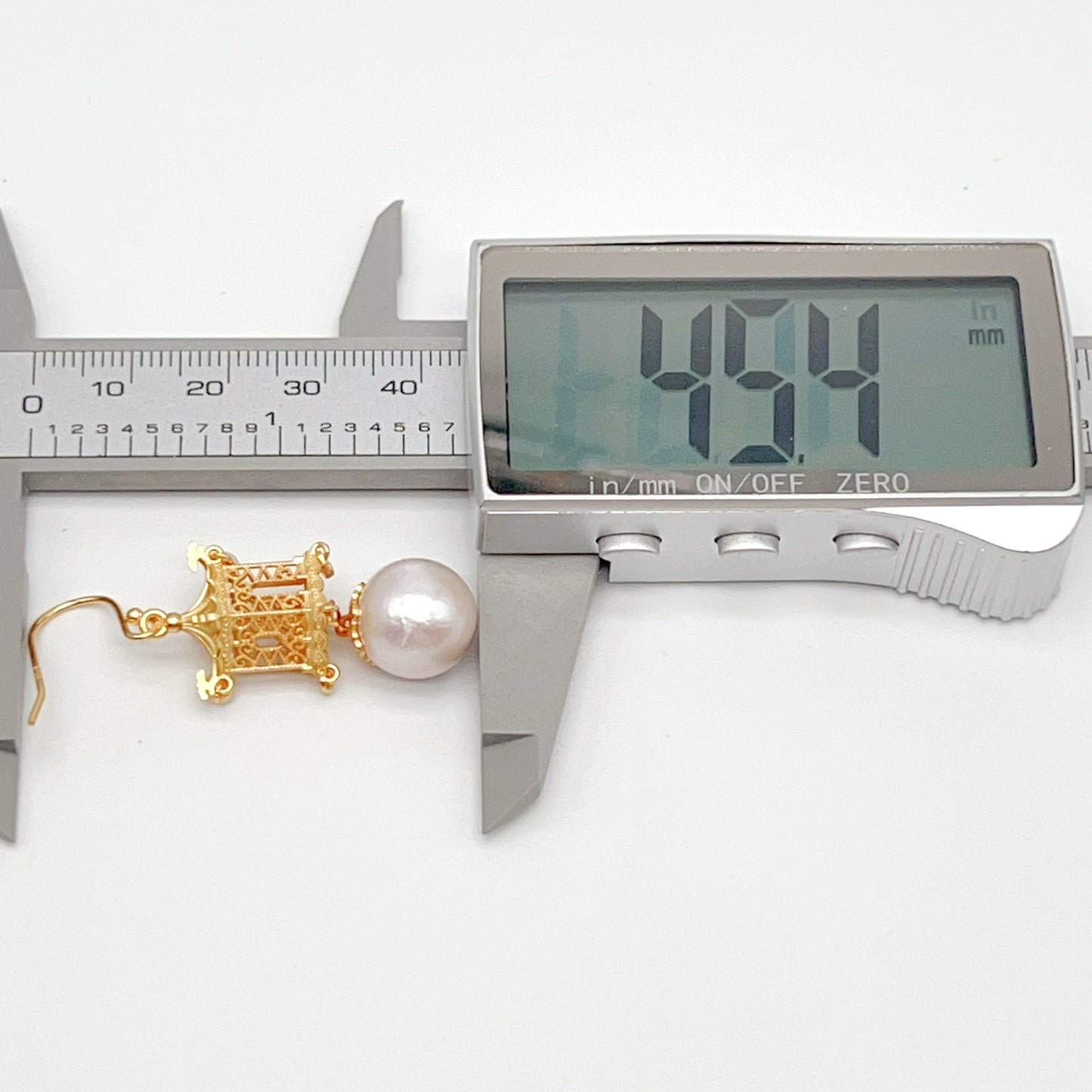 Oriental Ancient Temple Shape 3 Dimensional Silver 925 Earring