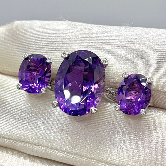 Contemporary Cocktail. Set of Amethyst Earring & Ring in Silver 925 . Oval Simple